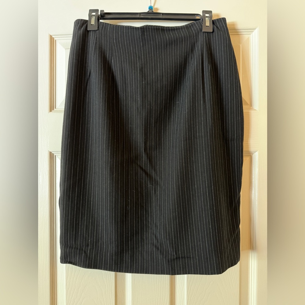 KCR pinstripe business skirt